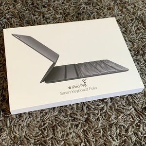 iPad Pro Smart Keyboard Folio 11 inch (BOX ONLY)